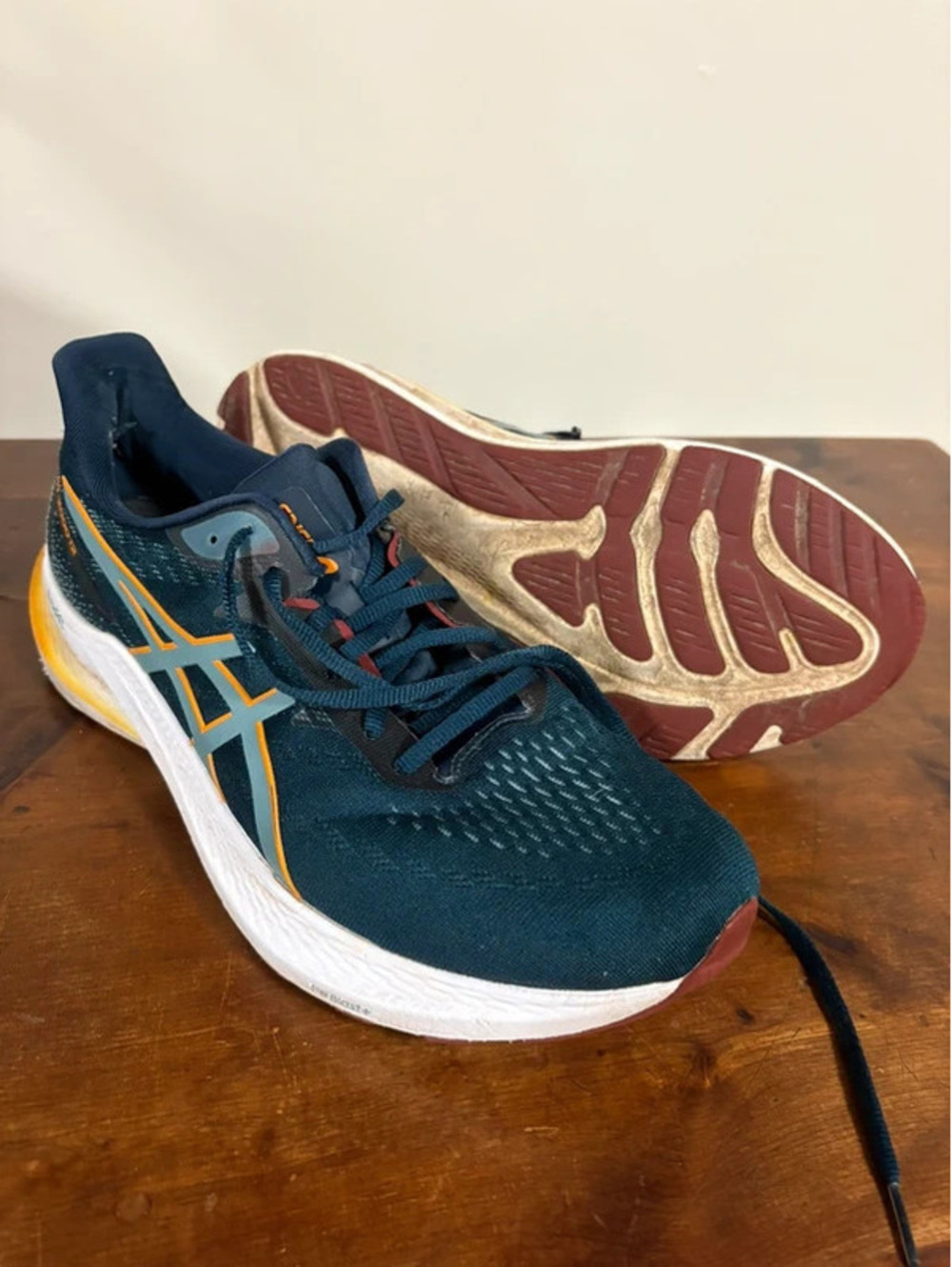 Asics GT-2000 12 men’s running shoes - size 12